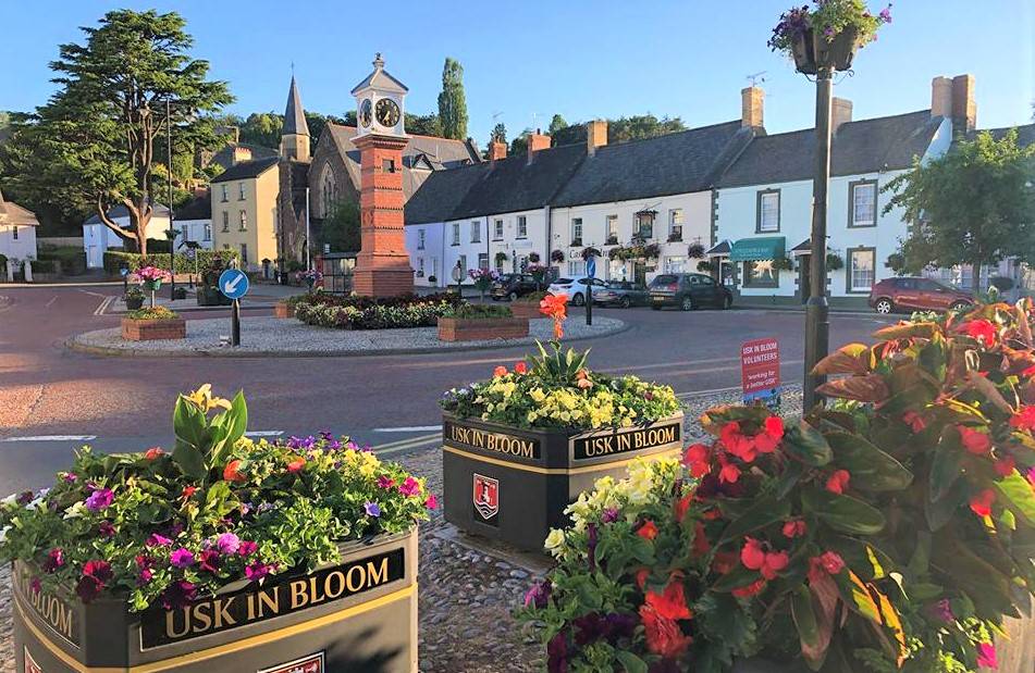 Usk town square. © Usk in Bloom