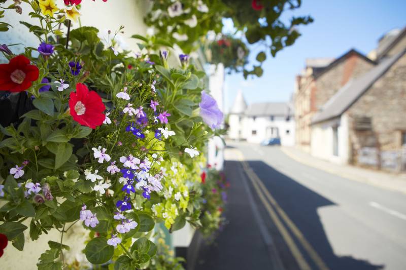 View looking up towards bridge street. ©  Visit Monmouthshire